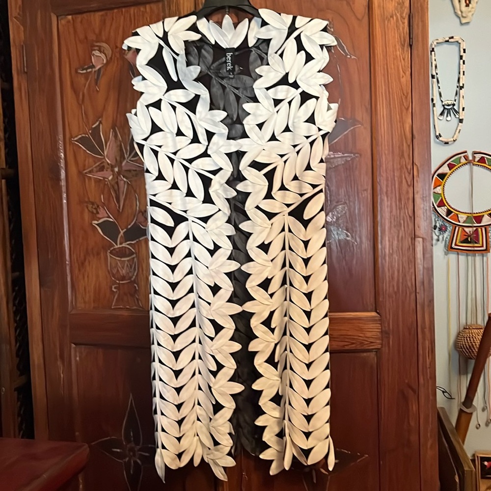 Berek vest/shrug